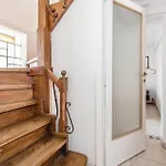 2 Bedroom Stunning In Casa de Férias *