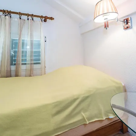 Holiday home Nice Home In Brodarica With House Sea View *