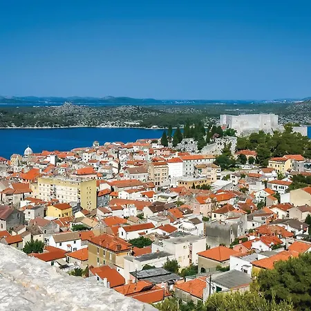 Nice Home In Brodarica With House Sea View Brodarica (Sibenik-Knin)