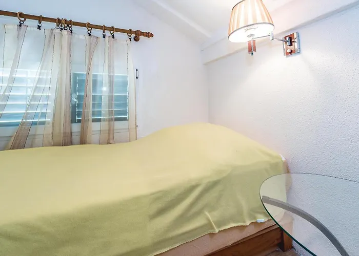 Holiday home 2 Bedroom Stunning Home In Brodarica *